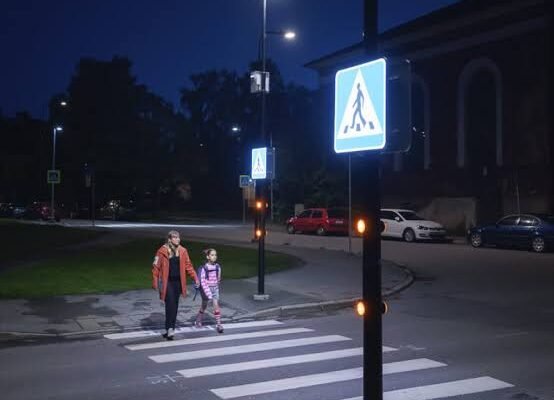 Smart Pedestrian Crossing System